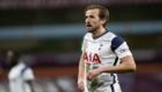 هداف الدوري الإنجليزي.. عدو ليفربول يمنح هاري كين صدارة محمد صلاح