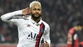 نيمار دا سيلفا لاعب باريس سان جيرمان