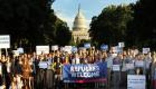 انتصار جديد للاجئين.. بايدن يتخلى عن "أرقام ترامب"