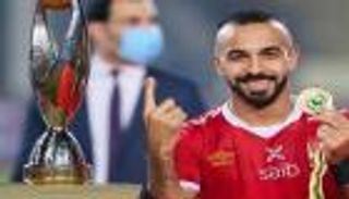 "العاشرة ممكن".. قفشة يخطف قلوب جماهير الأهلي في "رامز عقله طار"