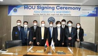 جانب من توقيع مذكرة التفاهم