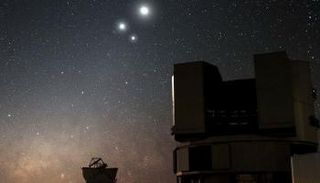 ظاهرة الاقتران يمكن مشاهدتها بالعين المجردة