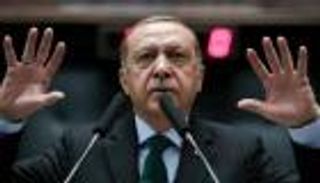 تركيا والإخوان.. أنقرة تبحث عن "مخرج لائق" و"ورقة تفاوض"