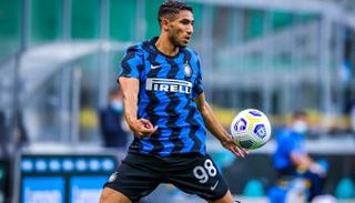 أشرف حكيمي لاعب إنتر ميلان الإيطالي