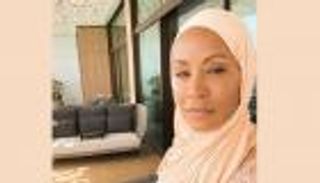 زوجة ويل سميث ترتدي الحجاب في شهر رمضان