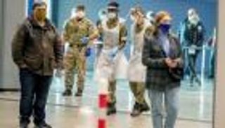 كورونا يتراجع في بريطانيا.. أقل حصيلة يومية للوفيات منذ سبتمبر