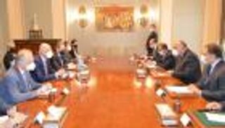 خبراء عن التحركات اليونانية بين مصر وليبيا: لحصار أطماع تركيا بالمتوسط