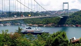 تركيا تستغل أزمات الجوار للترويج لـ 