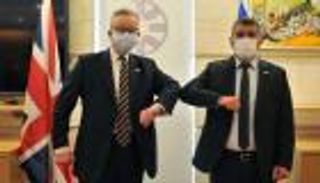 إسرائيل وبريطانيا تبحثان "الممر الأخضر" 