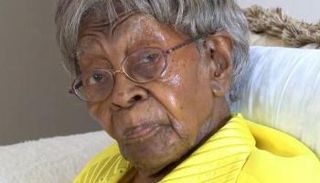 هيستر فورد أكبر معمرة في أمريكا