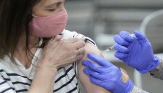 التطعيم ضد كورونا بأمريكا- أرشيفية