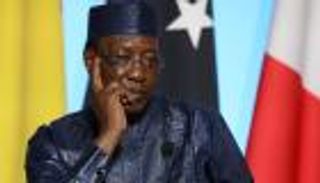 مقتل الرئيس التشادي إدريس ديبي غداة إعادة انتخابه