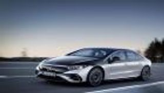 مرسيدس تغير مفهوم الرفاهية.. نسخة كهربائية من الفئة S الفارهة