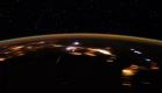 بداية الزخة السنوية للنيزك "ليريد".. وهذه أفضل أوقات الرؤية