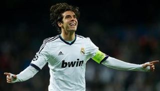 البرازيلي ريكاردو كاكا بقميص ريال مدريد