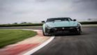 50 نسخة حول العالم.. نيسان تطلق الأسطورة GT-R50