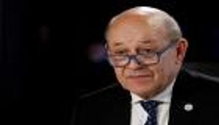 تحذير فرنسي من وفاة نافالني.. عقوبات تنتظر روسيا