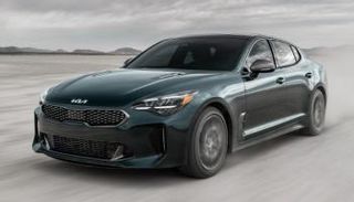 طراز Kia Stinger GT 