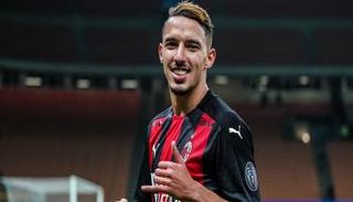 النجم الجزائري بن ناصر