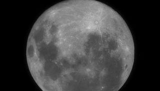 القمر العملاق