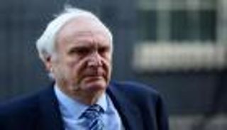 "الديلي تليجراف": مبعوث بريطانيا لمنطقة الخليج يعتزم الاستقالة