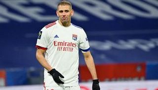 إسلام سليماني نجم ليون