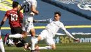 6 نقاط تكفي.. ليدز يضع اللقب على أعتاب مانشستر سيتي