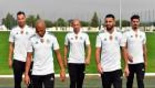 الكاف يقدم هدية "مونديالية" لمنتخب الجزائر