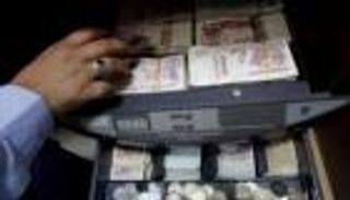 أسعار اليورو والدولار في الجزائر اليوم الأحد 25 أبريل 2021.. قفزة عامة