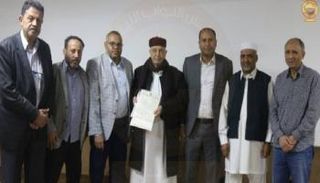 رئيس مجلس النواب يستلم محضر لجنة فرز ملفات المرشحين للمناصب القيادية