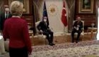 الاتحاد الأوروبي: "الاستبداد" يعيق تعزيز العلاقة مع تركيا