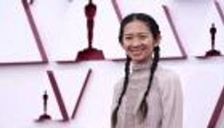 أوسكار 2021.. كلوي تشاو تفوز بجائزة أفضل مخرج عن فيلم "أرض الرحل"