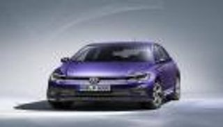 فولكسفاجن بولو الصغيرة تدخل عصر "القيادة الذاتية"