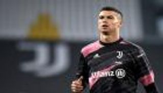 هداف الدوري الإيطالي.. مطالب جمهور يوفنتوس تهدد حلم رونالدو