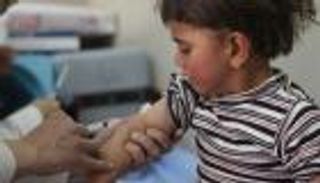 تحذير أممي بشأن تطعيمات الأطفال