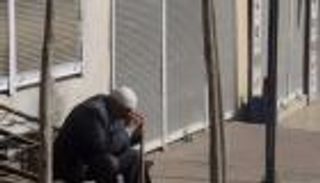 أرقام "صادمة" تدفع الأتراك للانتحار.. فقر وديون