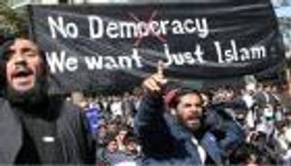 دراسة أوروبية: تصاعد خطر الإخوان ببريطانيا رغم المواجهة