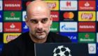 مستعينا بكرويف.. جوارديولا يرسم خطة إيقاف نيمار ومبابي