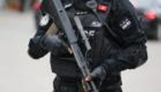 يتزعمها أجنبي.. تونس تطيح بشبكة لتمويل الإرهابيين