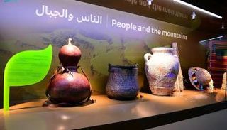 جانب من معرض "شَطْرَ المَسْجد"