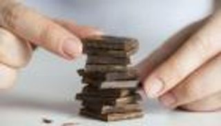 الـ10 الكبار في عالم الحلوى.. تفاصيل الصراع على هرمون السعادة