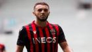 مغازلا منتخب الجزائر.. أمين غويري يتبرأ من كريم بنزيما