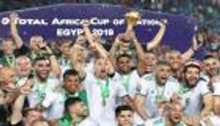 هل يشارك رياض محرز في كأس العرب؟.. رئيس اتحاد الجزائر يجيب