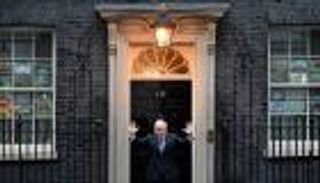 جونسون يرد على التحقيق بشأن تجديد مقره: تكفلت بالنفقات