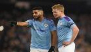 محرز ودي بروين يضعان جماهير مانشستر سيتي في مأزق
