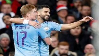 رياض محرز نجم مانشستر سيتي وزميله دي بروين