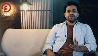 محمود عبدالله مقدم برنامج الإنتربول