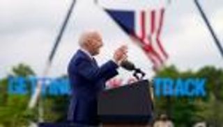 100 يوم على الرئاسة.. بايدن يتوعد الأثرياء من قلب "الولاية الحاسمة"