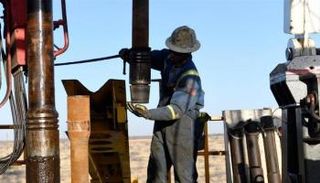 منصة لإنتاج النفط الصخري - أرشيفية