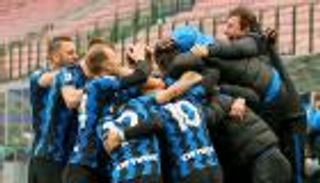 رسميا.. إنتر ميلان يستعيد الدوري الإيطالي بعد غياب 11 عاما